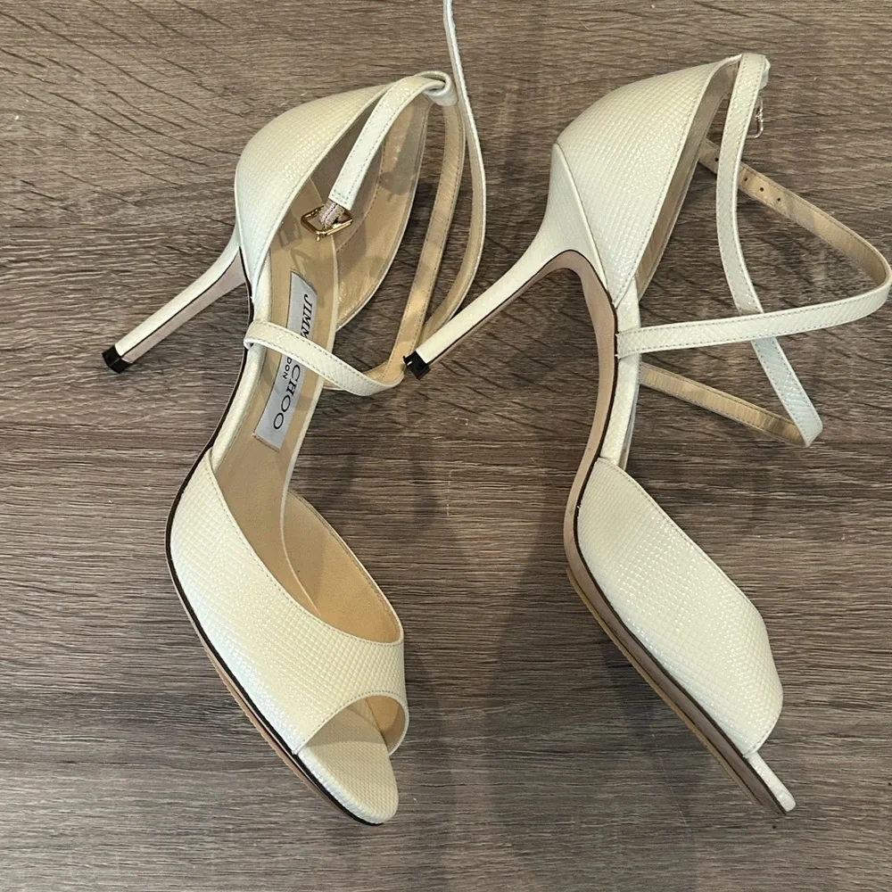 JIMMY CHOO EMSY 85MM CHEVRON EMBOSSED PATENT SANDAL HEELS Size 37/7 - Picture 6 of 9